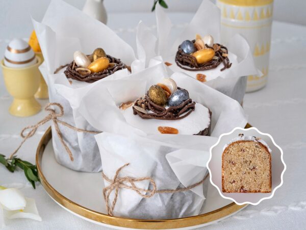 Куличи с клюквой и изюмом