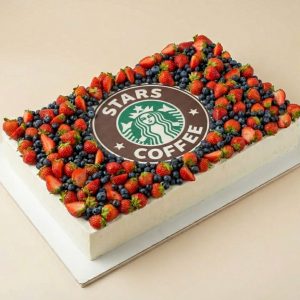 Торт на корпоратив с логотипом и свежими ягодами