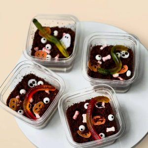 Набор пирожных в стаканчиках на Хэллоуин 4 шт.