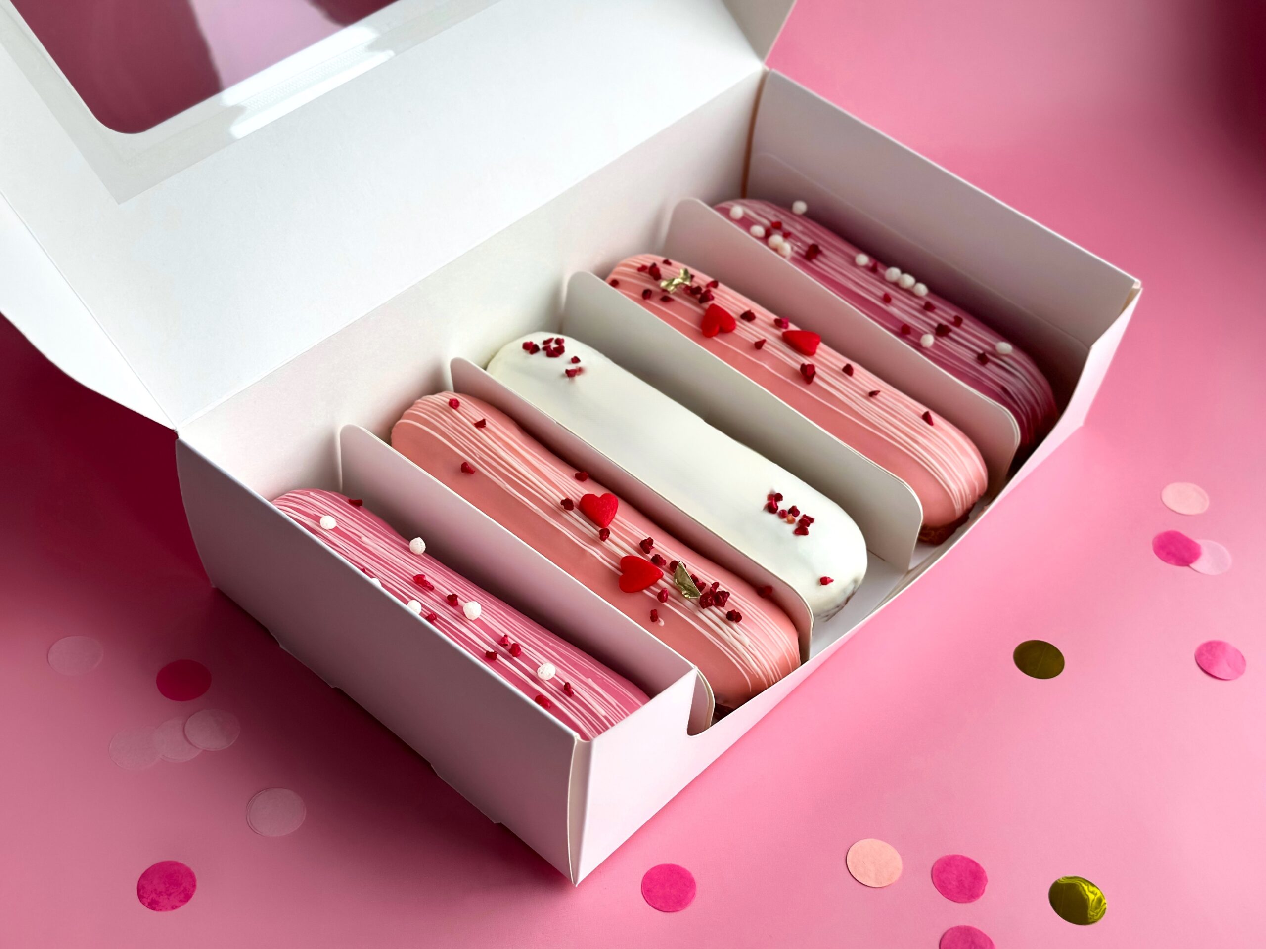 Набор эклеров на день матери с кремом маскарпоне 5 шт. — изображение 2