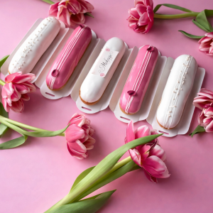 Набор эклеров на 8 марта с кремом маскарпоне 5 шт.